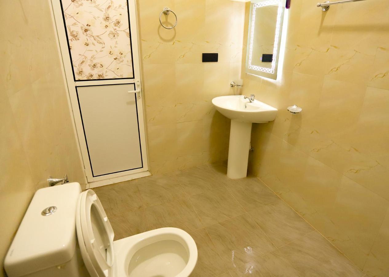Milano Grand Hotel Dambulla Bagian luar foto