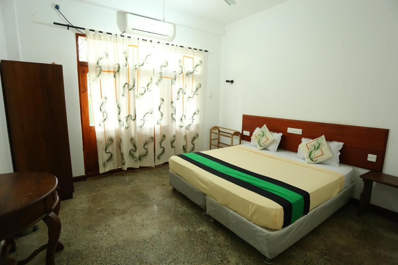 Milano Grand Hotel Dambulla Bagian luar foto