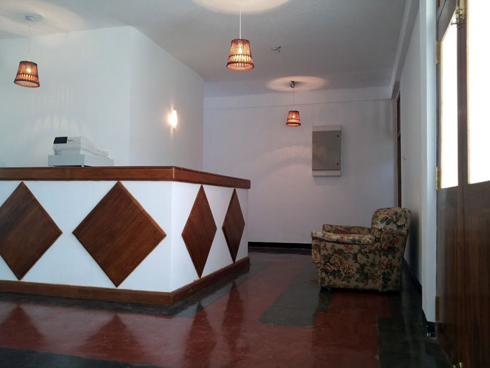 Milano Grand Hotel Dambulla Bagian luar foto